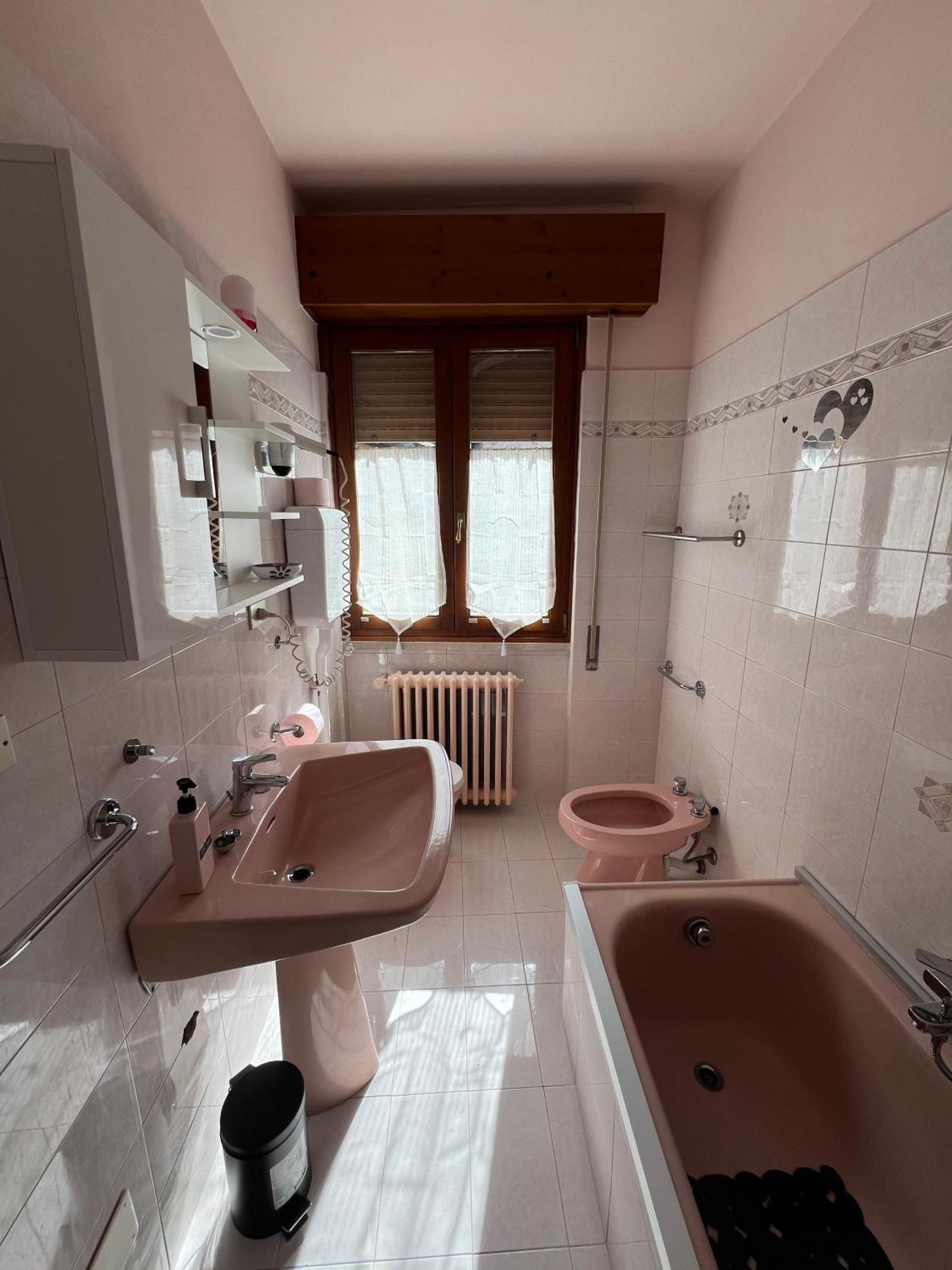 B&B Al Vittoriale Da Maja การ์โดเน ริเวียรา ภายนอก รูปภาพ