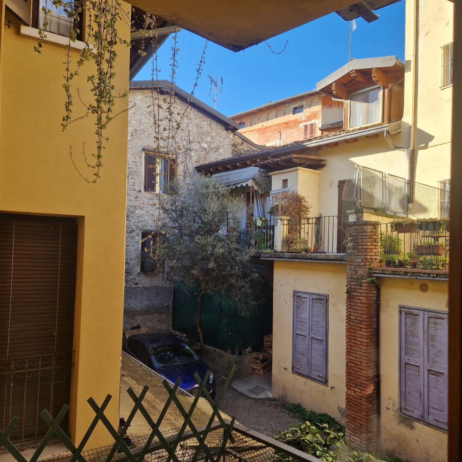 B&B Al Vittoriale Da Maja การ์โดเน ริเวียรา ภายนอก รูปภาพ