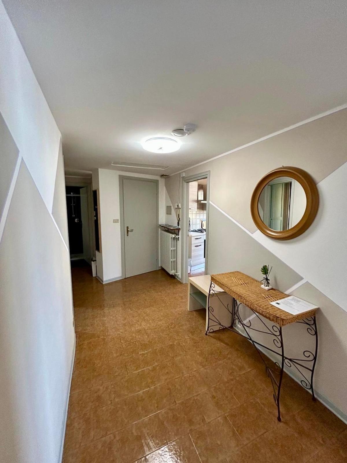 B&B Al Vittoriale Da Maja การ์โดเน ริเวียรา ภายนอก รูปภาพ